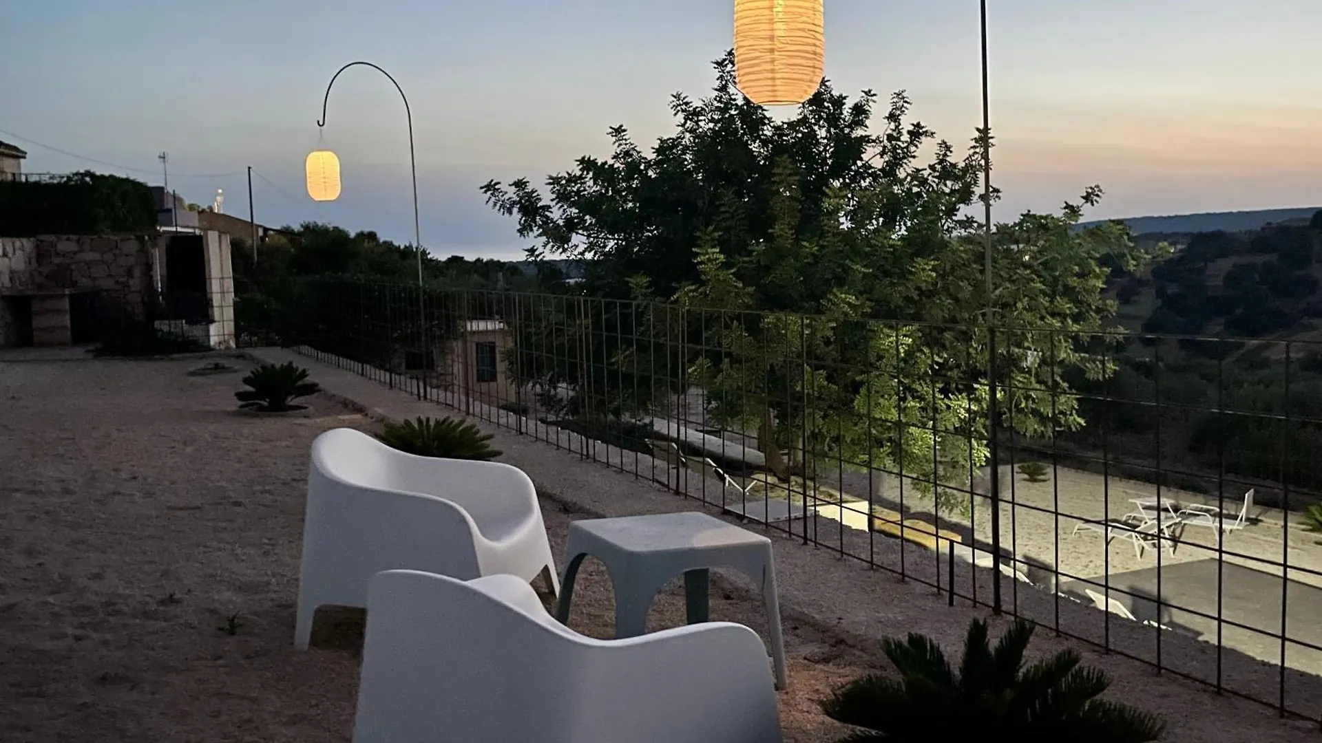 Agriturismo Fondoliva 希克利
