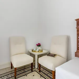 Palazzo Montalbano Couette-café